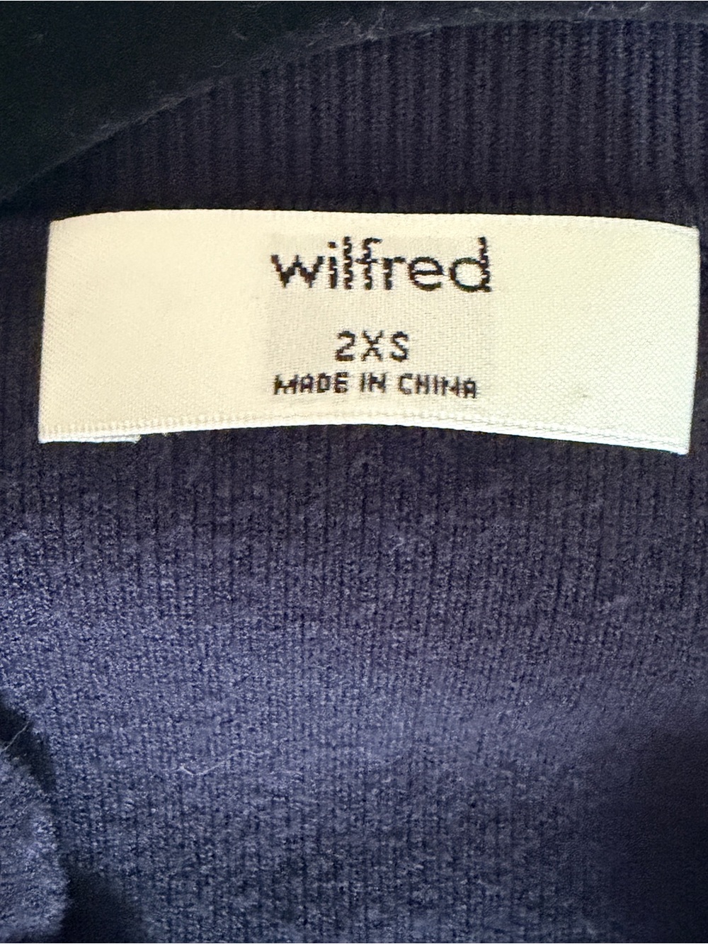 Aritzia cardigan - Picture 2 of 3